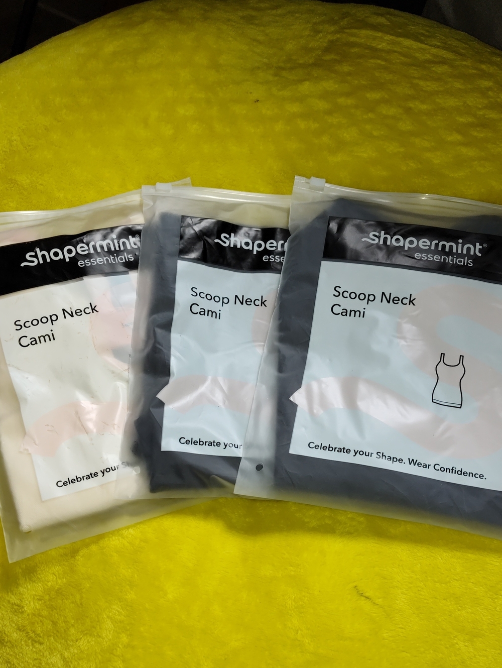 Shapermint Scoop Neck Cami Trio - White, Black, Gray